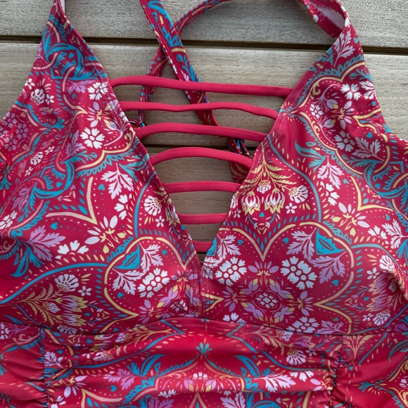 Torrid swimsuit Women size 3 ladder front One Piece lattice straps medallion 3X - Picture 6 of 16